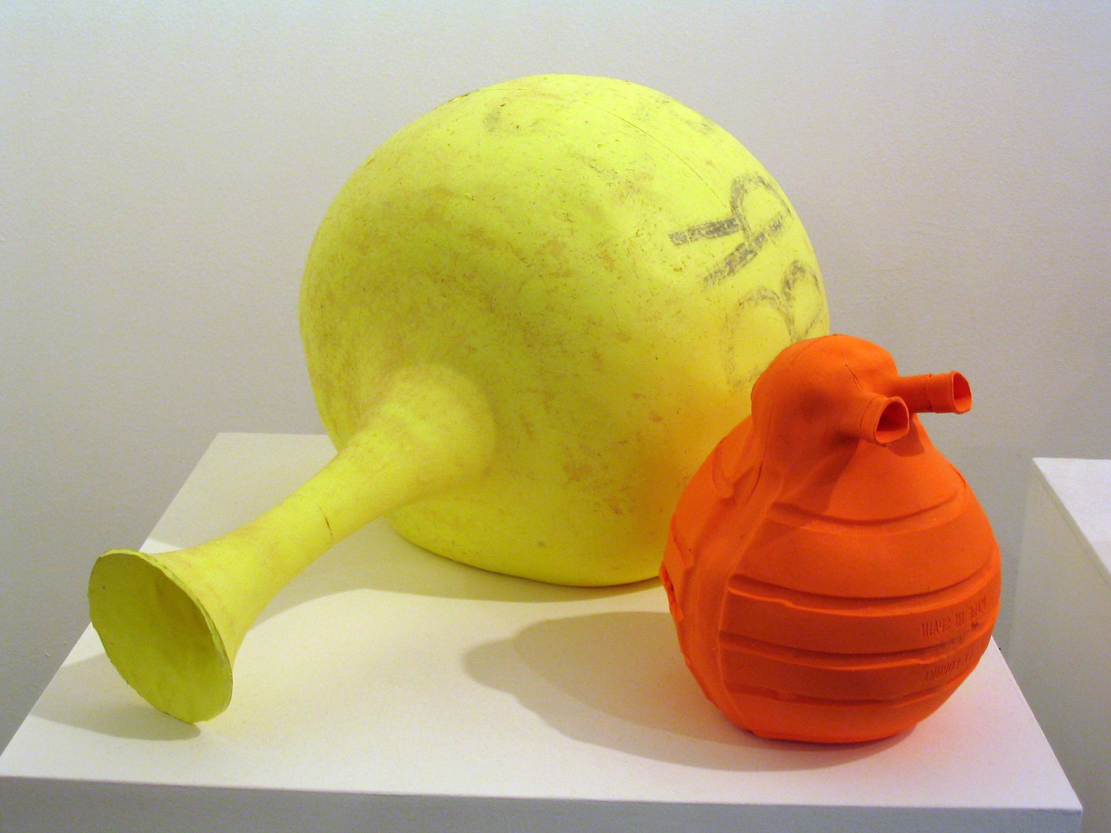 02 Inside-out Buoys II and VI, 2008, coloured latex, plinth top 55 x 55 cm